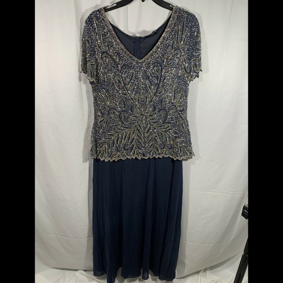 NEW Pisarro Nights Embellished Beaded Mock Gown 12 - Picture 5 of 12